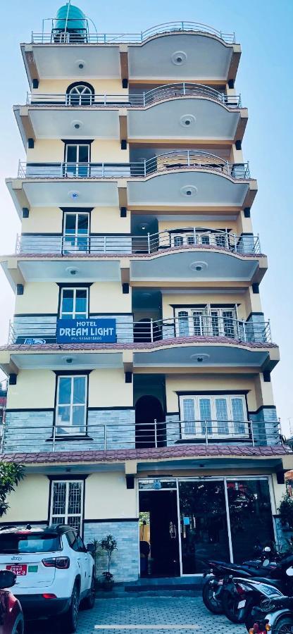 Hotel Dream Light Pokhara Bagian luar foto