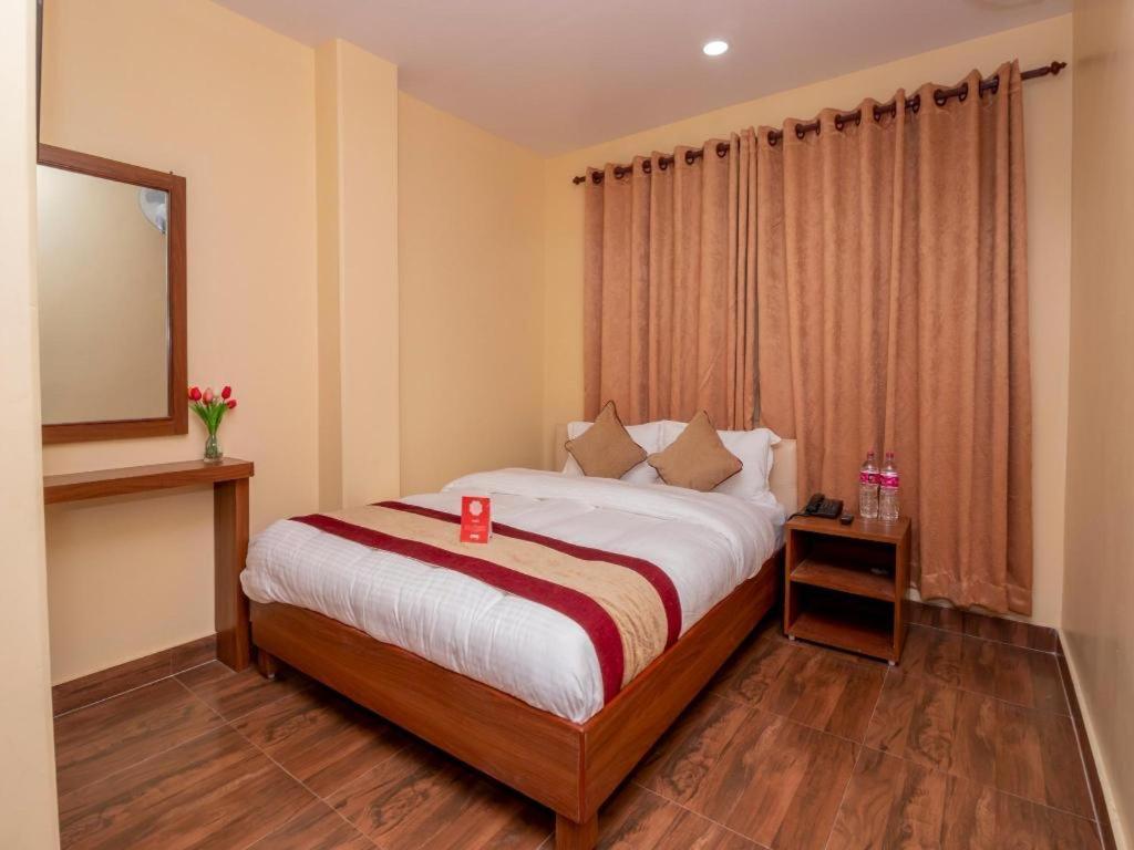 Hotel Dream Light Pokhara Bagian luar foto